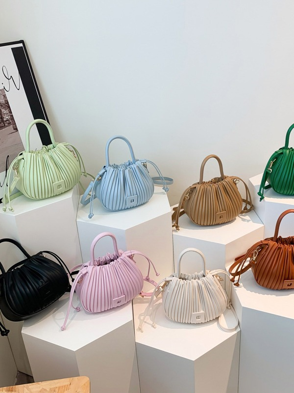 Retro Pleated Cloud Handbag - Simple Casual Style