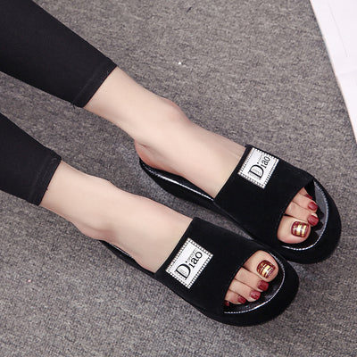 Sweet Rhinestone Chunky Heels Sandals
