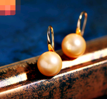 Stylish Minimalist Pearl Stud Earrings