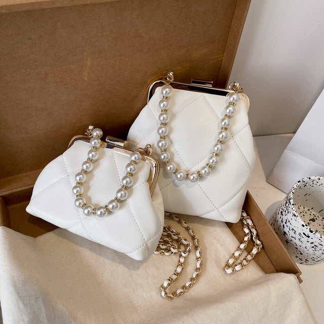 Stylish Pearl Clip Evening Clutch and Crossbody Bag