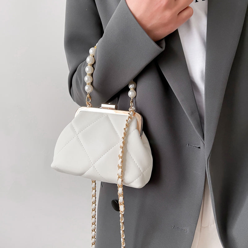 Stylish Pearl Clip Evening Clutch and Crossbody Bag