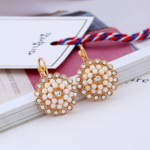 Bohemian Sunflower Pearl Earrings - Fresh and Stylish