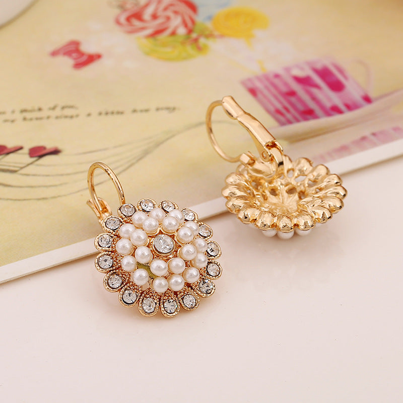 Bohemian Sunflower Pearl Earrings - Fresh and Stylish